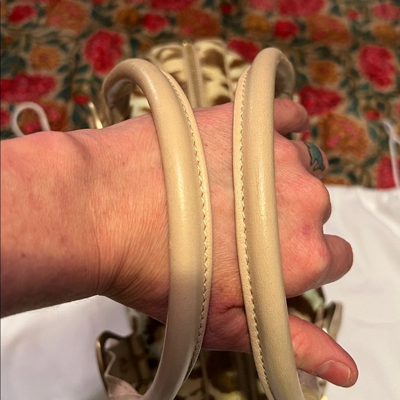 ABSOLUTELY GORGEOUS VINTAGE CHRISTIAN DIOR LEOPARD BAG💗💗💗 - Picture 8 of 17